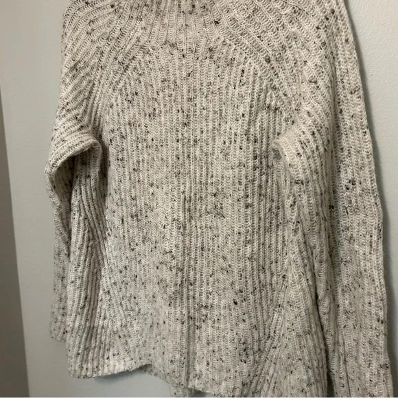 Madewell Northfield Mockneck Sweater S Neutral Boxy Rib Knit Wool Blend EUC - Picture 6 of 11